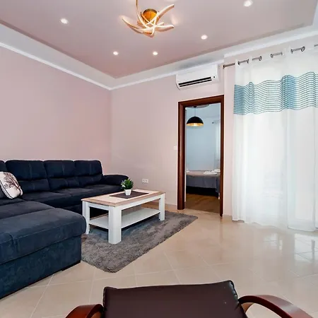 Ella Apartament Rovinj